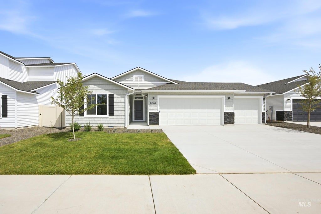Photo of 16388 Backfill Ave, Caldwell, ID 83607 (MLS # 99001379)