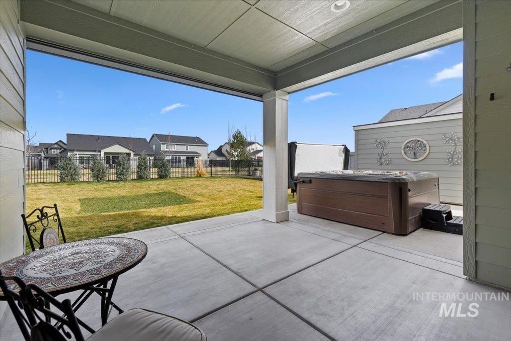 Photo of 10378 Loneleaf Dr, Nampa, ID 83687 (MLS # 98978739)