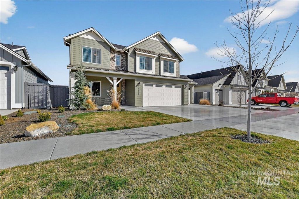 Photo of 10378 Loneleaf Dr, Nampa, ID 83687 (MLS # 98978739)