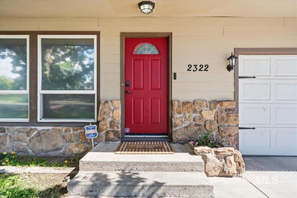 Photo of 2322 W Roosevelt Avenue, Nampa, ID 83686 (MLS # 98993573)