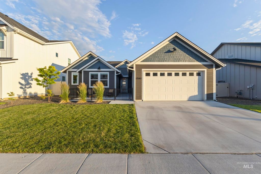 Photo of 12543 W Arabian Dr, Boise, ID 83709 (MLS # 98983071)