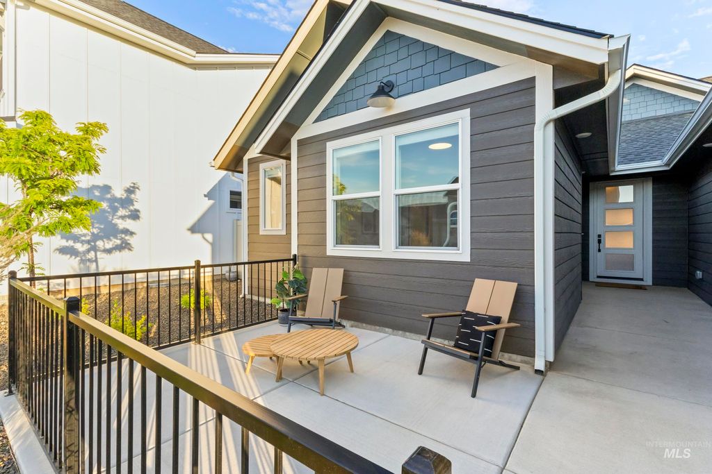 Photo of 12543 W Arabian Dr, Boise, ID 83709 (MLS # 98983071)