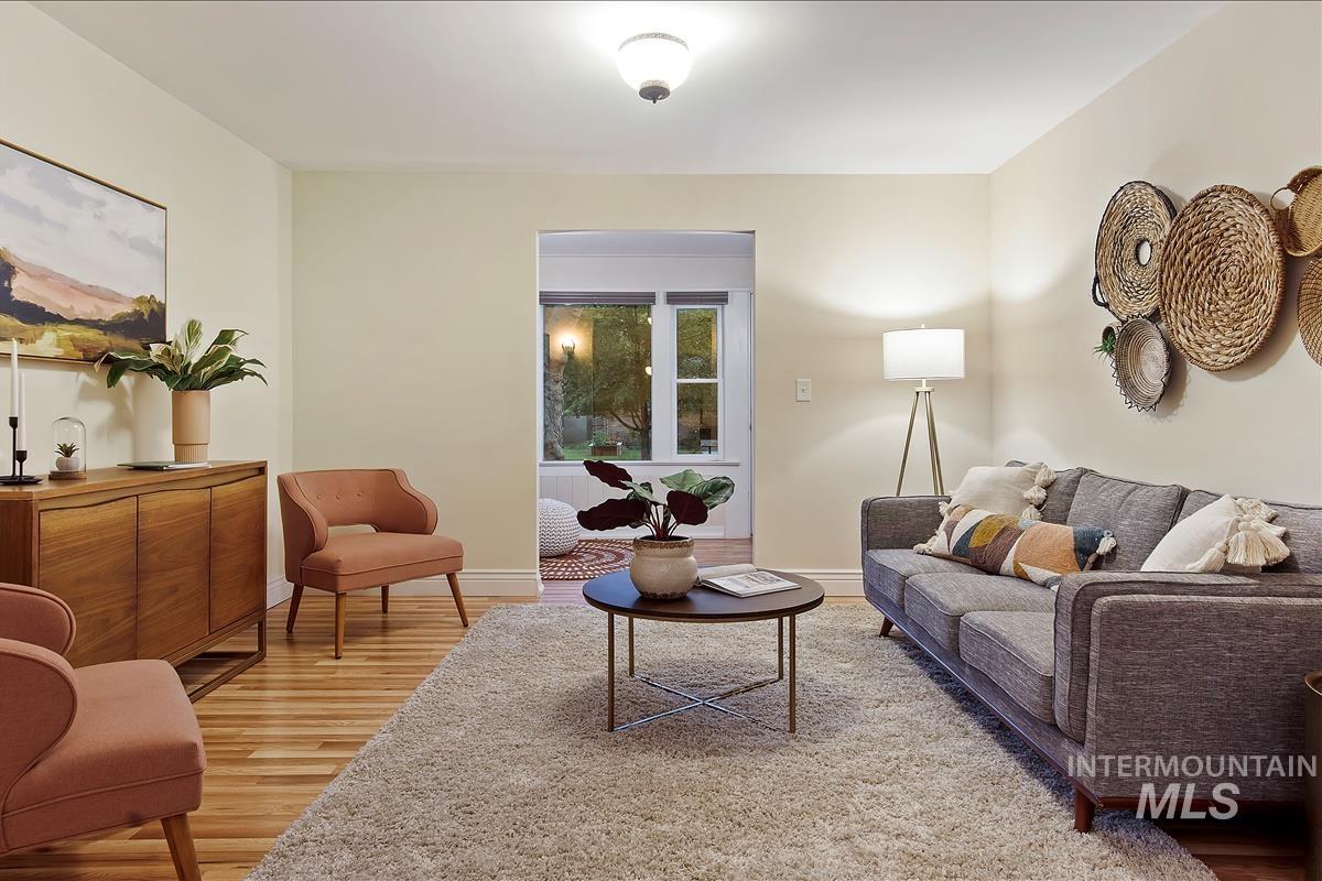 1606 N 26th