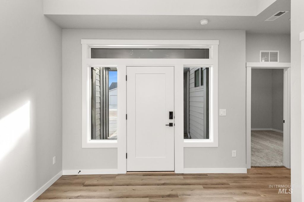 Photo of 5390 W Yarnell St, Eagle, ID 83616 (MLS # 98968754)