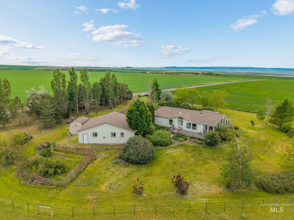 Photo of 37989 Rosenkrantz Road, Lewiston, ID 83501 (MLS # 98993901)