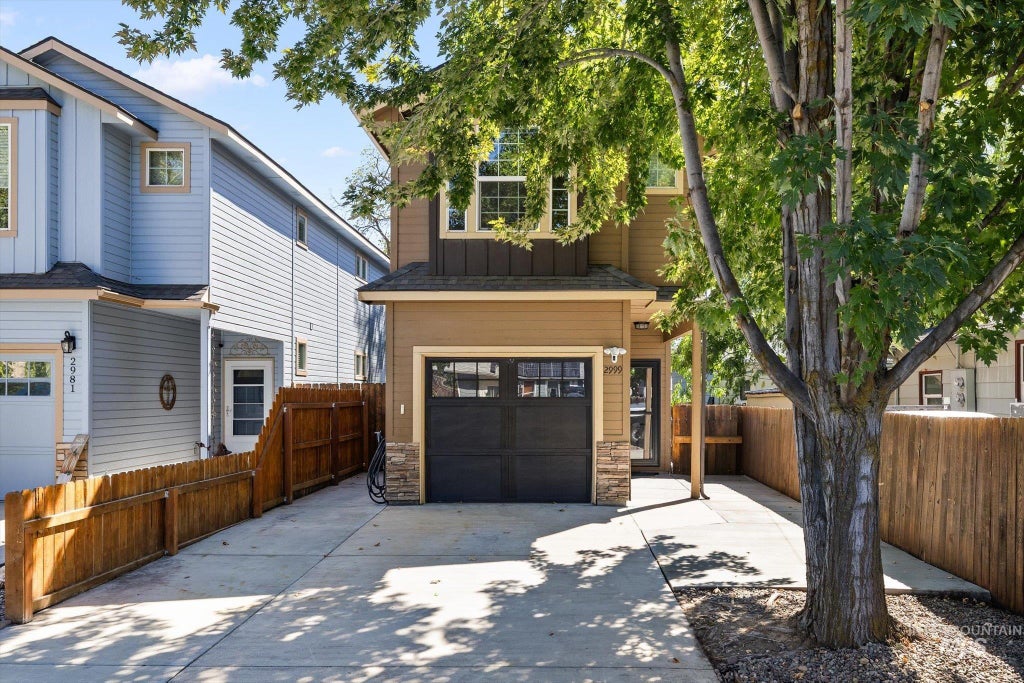 Photo of 2999 W Lemhi St, Boise, ID 83705 (MLS # 99000438)