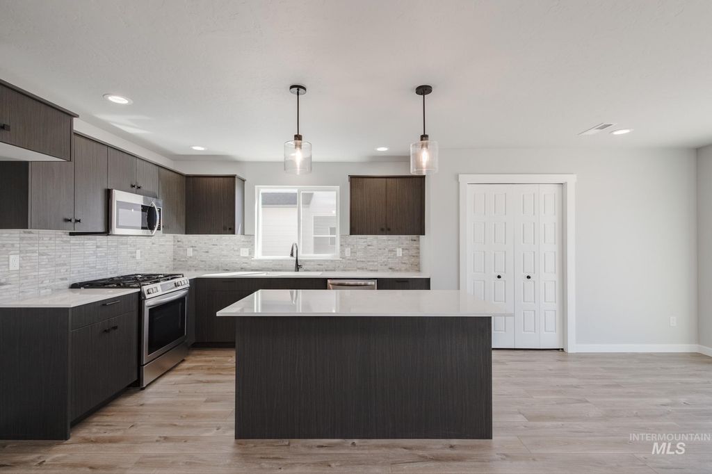 Photo of 5240 E Open Canyon Dr, Nampa, ID 83687 (MLS # 98981587)