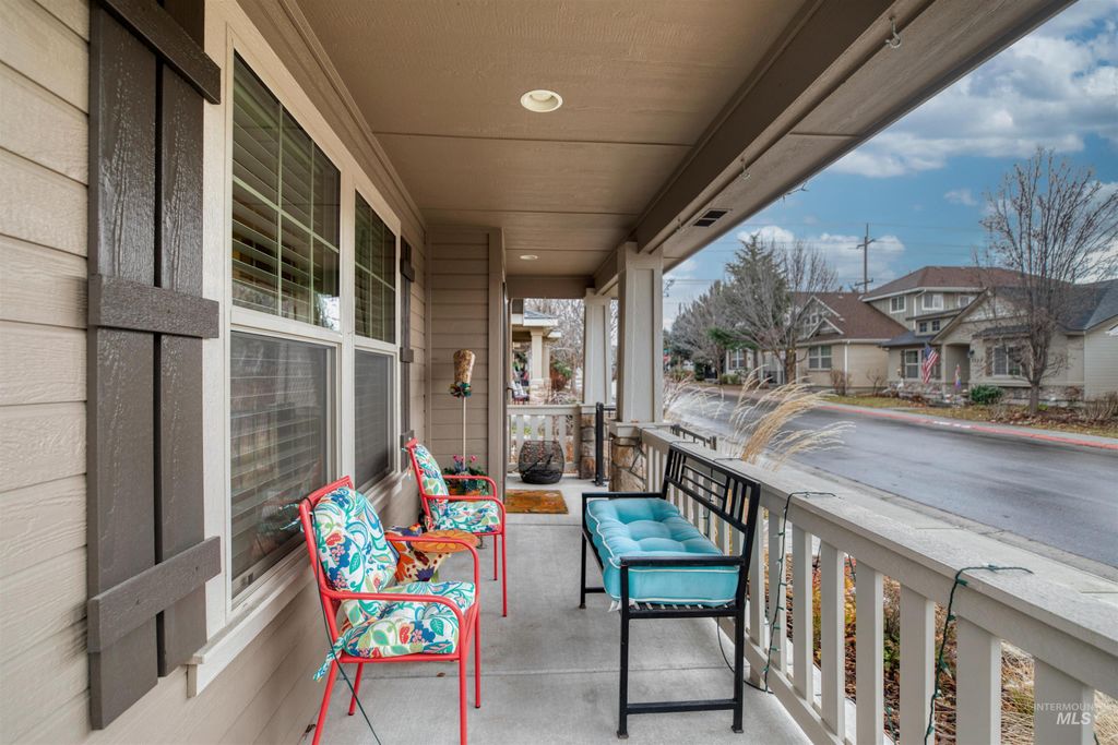 Photo of 7334 W Baron Ln, Boise, ID 83714 (MLS # 98971126)