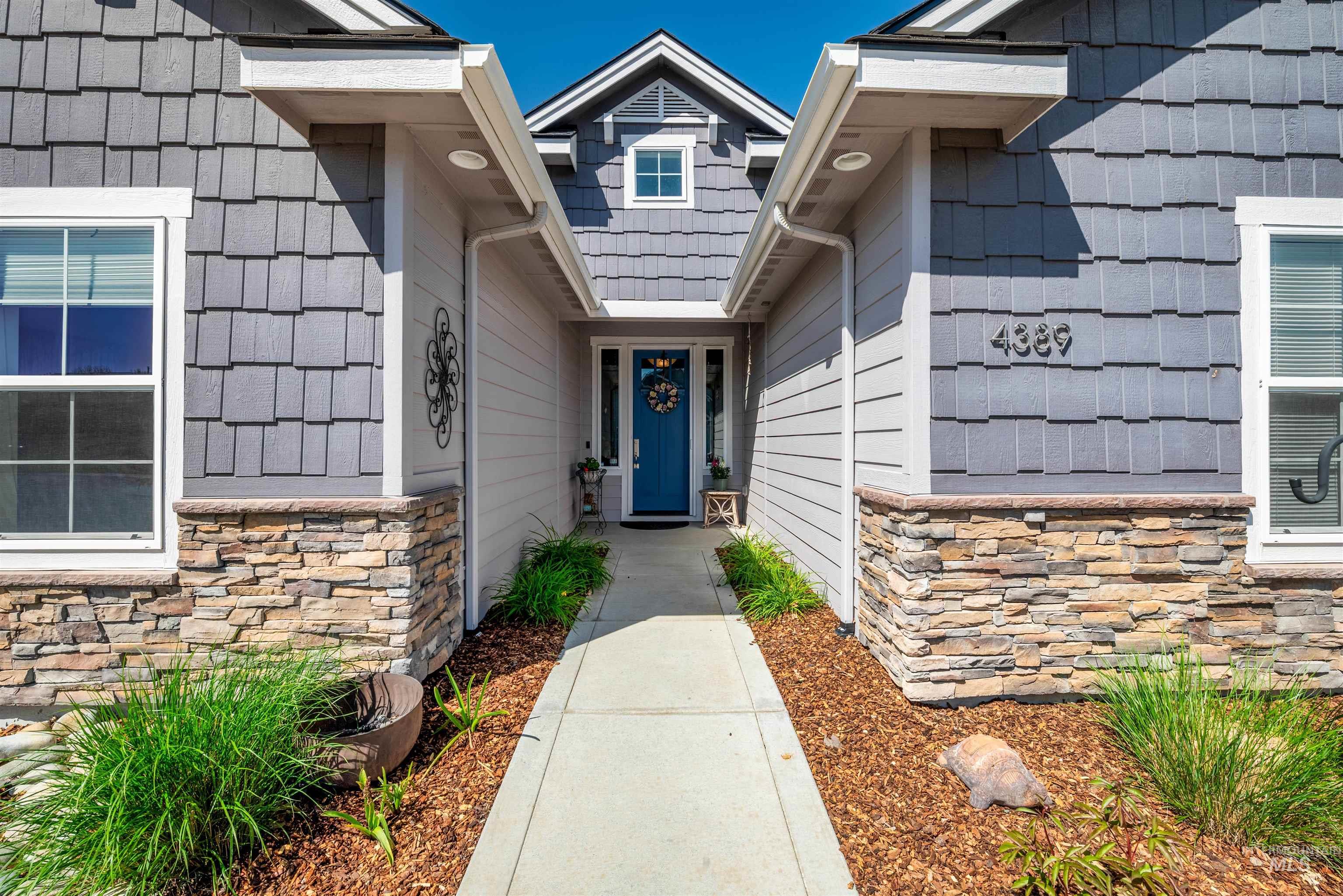 4389 N Morninggale Pl