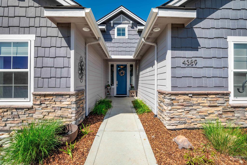 Photo of 4389 N Morninggale Pl, Boise, ID 83713 (MLS # 98983516)