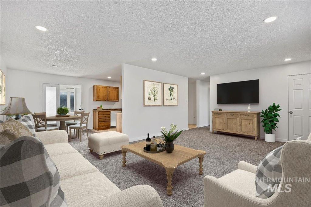 Photo of 363 Glacier Dr, Jerome, ID 83338 (MLS # 98971665)