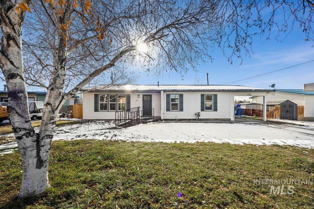 Photo of 363 Glacier Dr, Jerome, ID 83338 (MLS # 98971665)