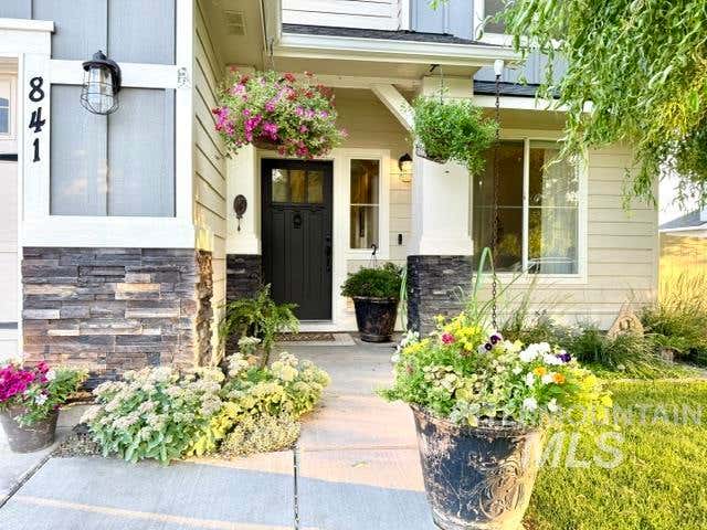 Photo of 841 Canyon Crest Dr, Twin Falls, ID 83301 (MLS # 98995986)