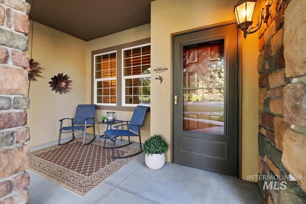 Photo of 1124 E Winding Creek Drive #3 building 7 Sooner, Eagle, ID 83616 (MLS # 99001021)