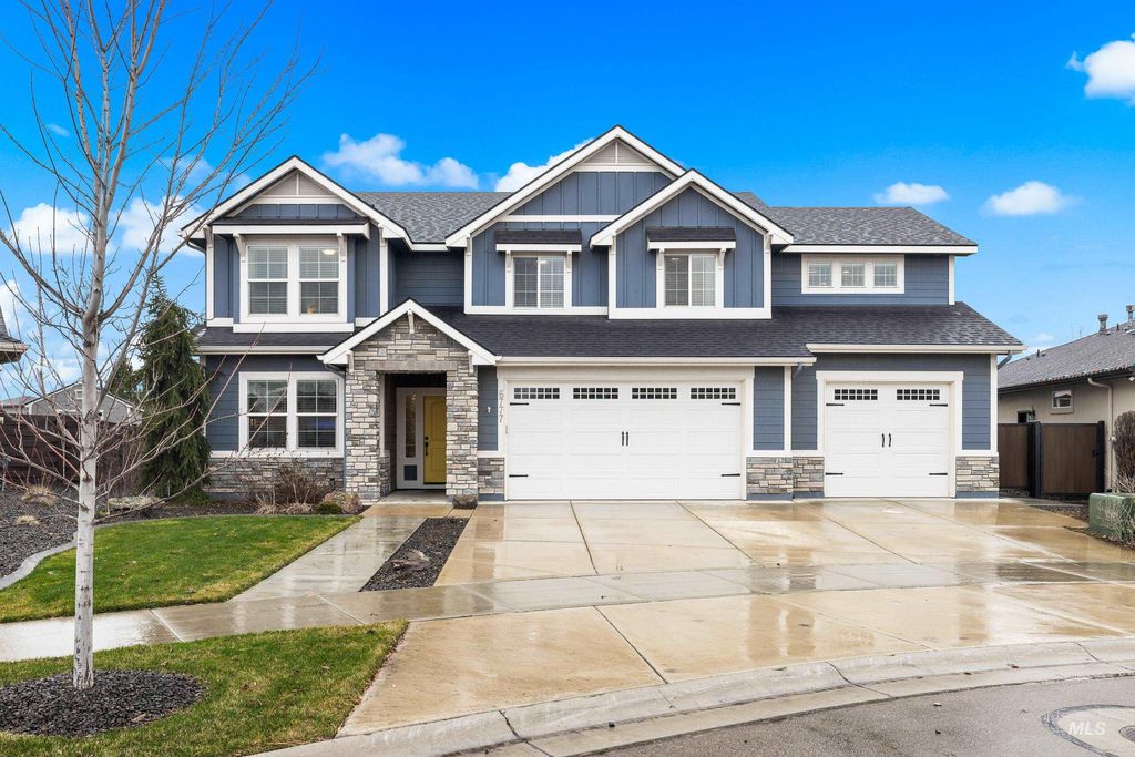 Photo of 6777 N Exeter Ave, Meridian, ID 83646 (MLS # 98971116)