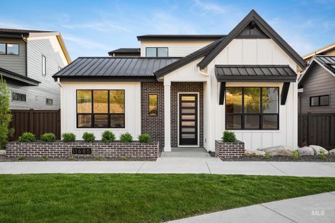 Photo of 11717 N Rabbitbrush Way, Boise, ID 83714 (MLS # 98966630)