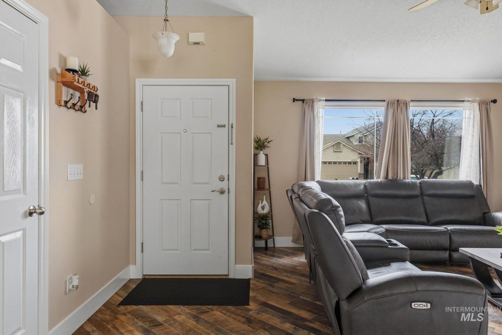 Photo of 10922 Cocoon St, Nampa, ID 83687 (MLS # 98977766)