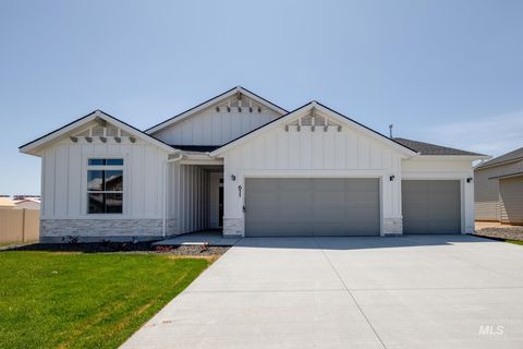 Photo of 611 W Snowy Owl St, Kuna, ID 83634 (MLS # 98945724)