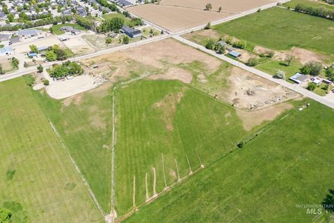 Photo of 603 E King Rd, Kuna, ID 83634 (MLS # 98971991)