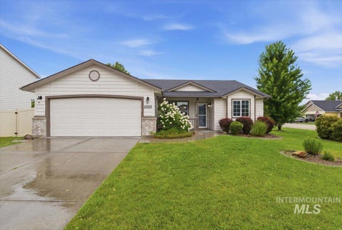 Photo of 10335 W Wyatt Earp Drive, Star, ID 83669 (MLS # 98994737)