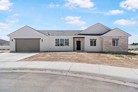 Photo of 581 Gemini Ct, Twin Falls, ID 83301 (MLS # 98992767)