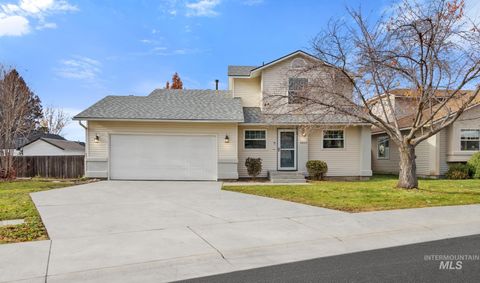 Photo of 4869 W Mystic Cove Way, Garden City, ID 83714 (MLS # 98968937)