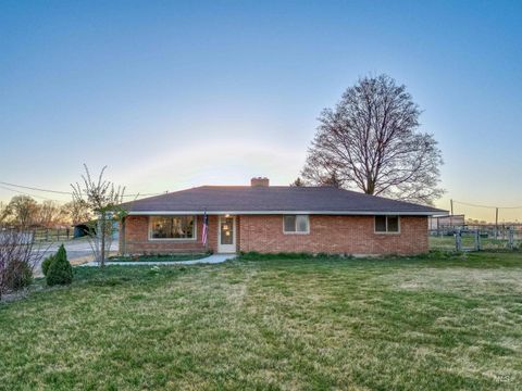 Photo of 13 N 200 E, Rupert, ID 83350 (MLS # 98979642)