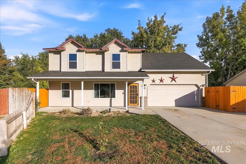 Photo of 527 N Copper River Dr, Nampa, ID 83651 (MLS # 99004271)