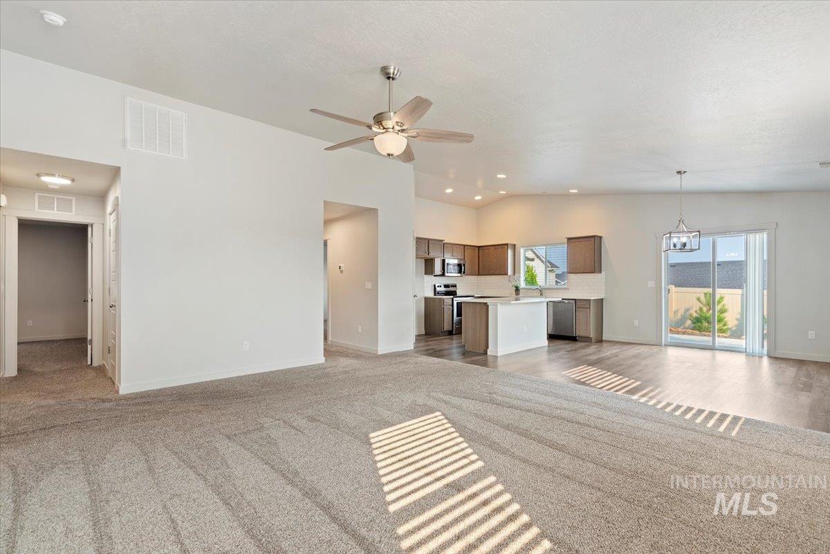 1916 W Henrys Fork Drive