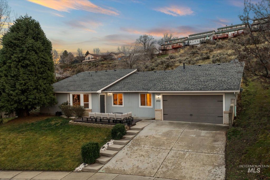 Photo of 2751 E Mendota Dr, Boise, ID 83716 (MLS # 98970537)
