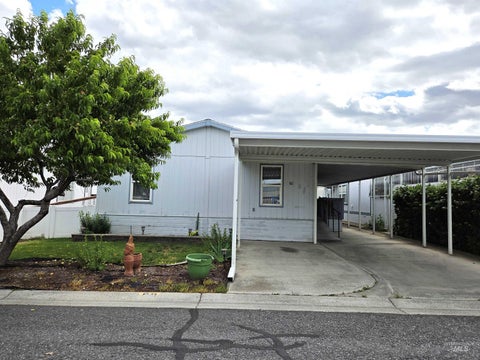 Photo of 2115 6th Ave #60, Clarkston, WA 99403 (MLS # 98989042)