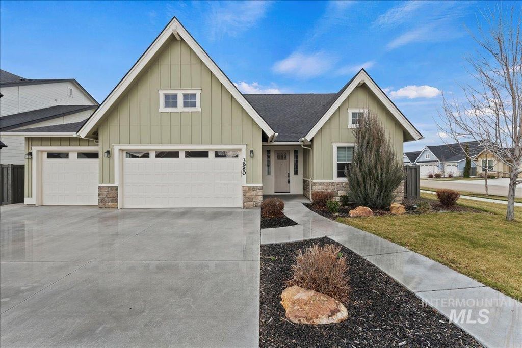 Photo of 3960 E Mardia Street, Meridian, ID 83642 (MLS # 98977051)