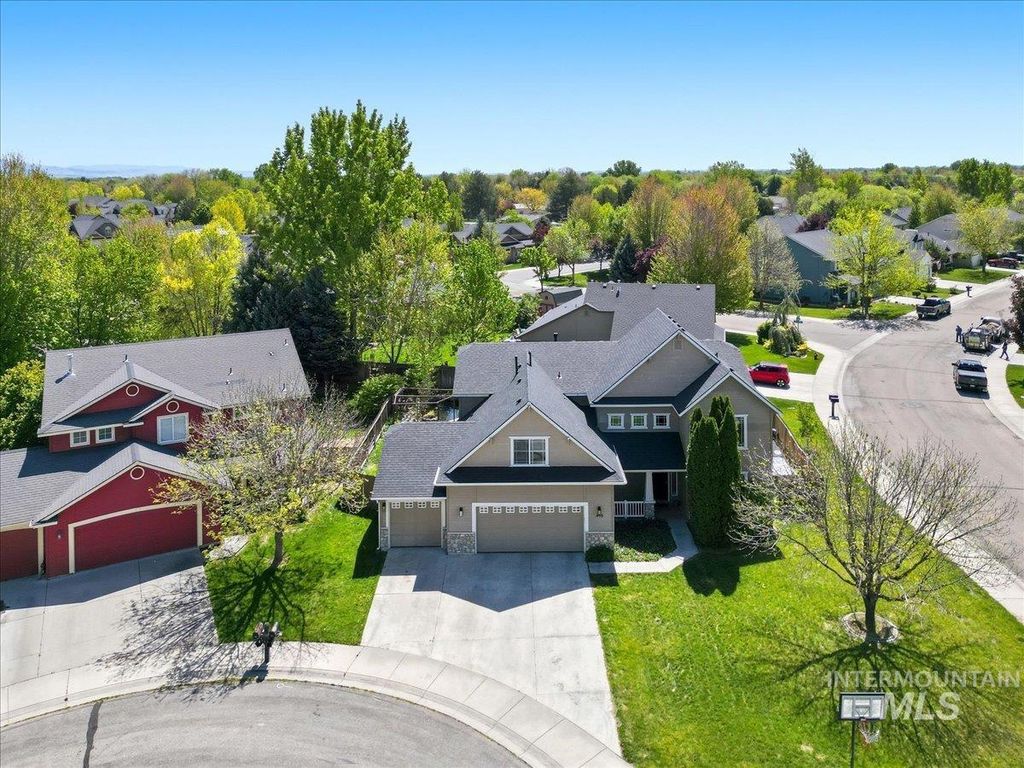 Photo of 498 E W Moskee St, Meridian, ID 83646 (MLS # 98984196)