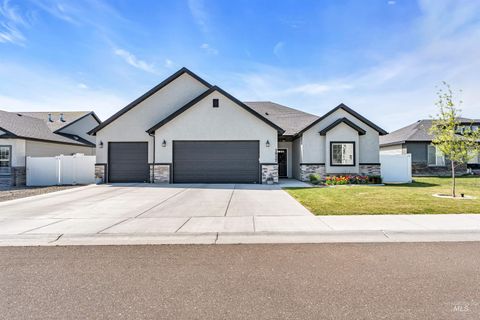 Photo of 1517 N Birch St, Jerome, ID 83338 (MLS # 98984558)