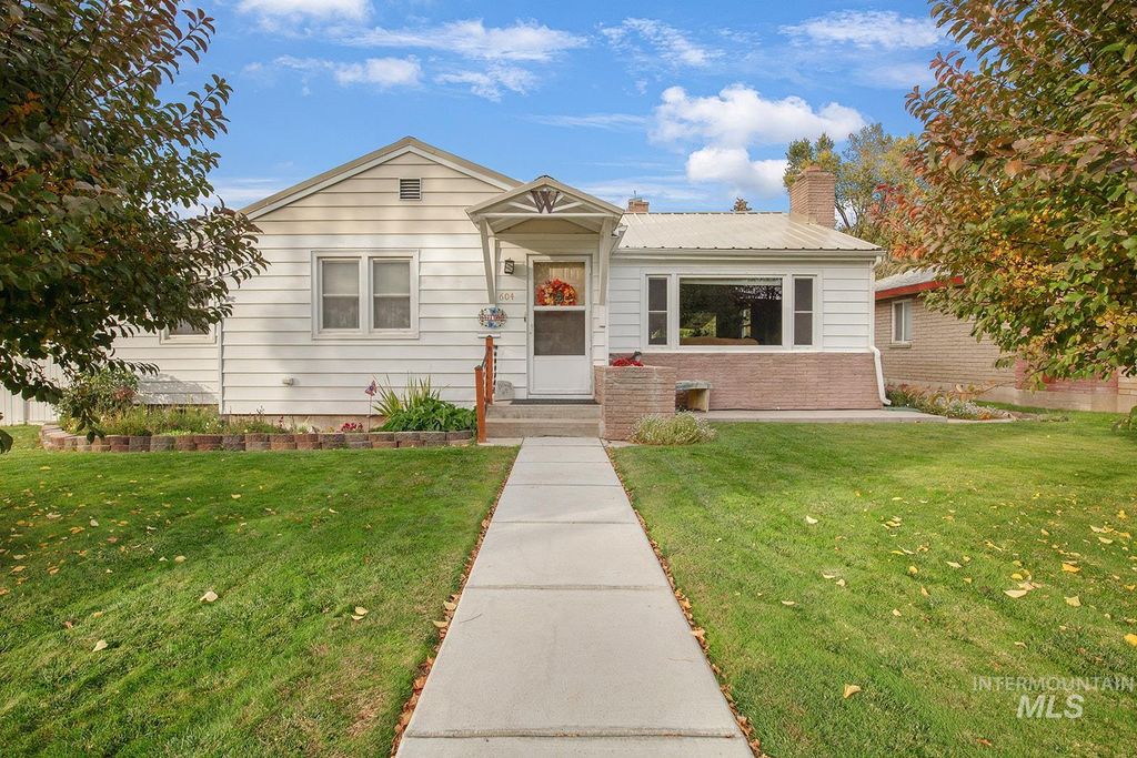 Photo of 604 E Avenue A, Jerome, ID 83338 (MLS # 98965620)