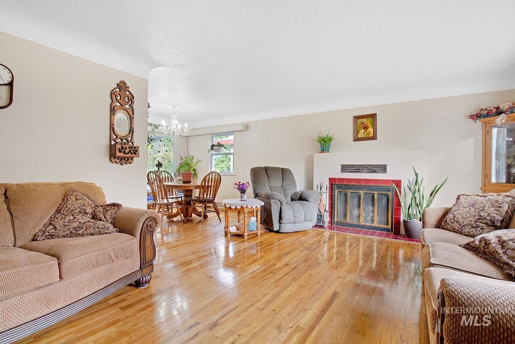 Photo of 604 E Avenue A, Jerome, ID 83338 (MLS # 98965620)