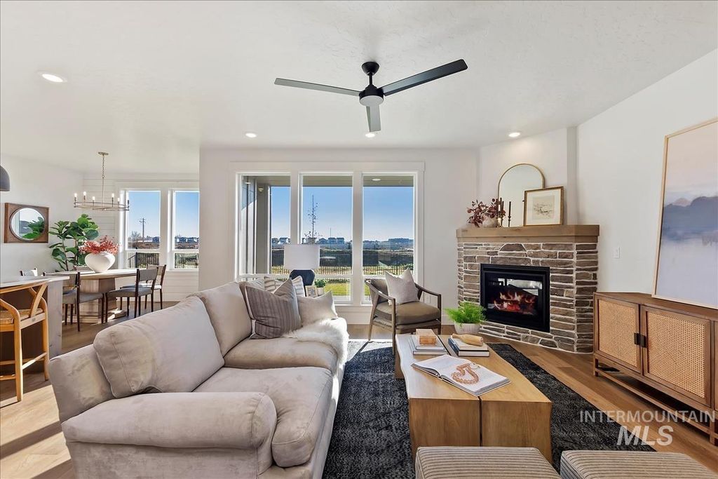 Photo of 6571 W Mattawa Dr, Meridian, ID 83646 (MLS # 98976080)