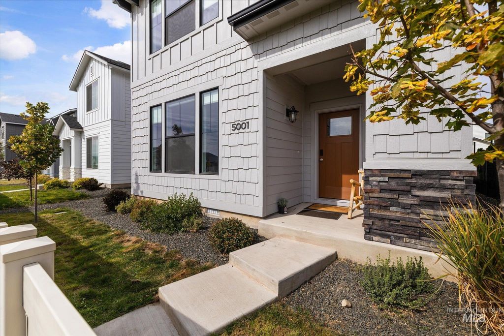 Photo of 5001 W Milano St, Meridian, ID 83646 (MLS # 98963479)