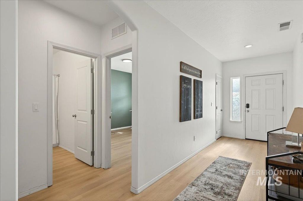 Photo of 1864 E Jade Falls, Kuna, ID 83634 (MLS # 98974864)