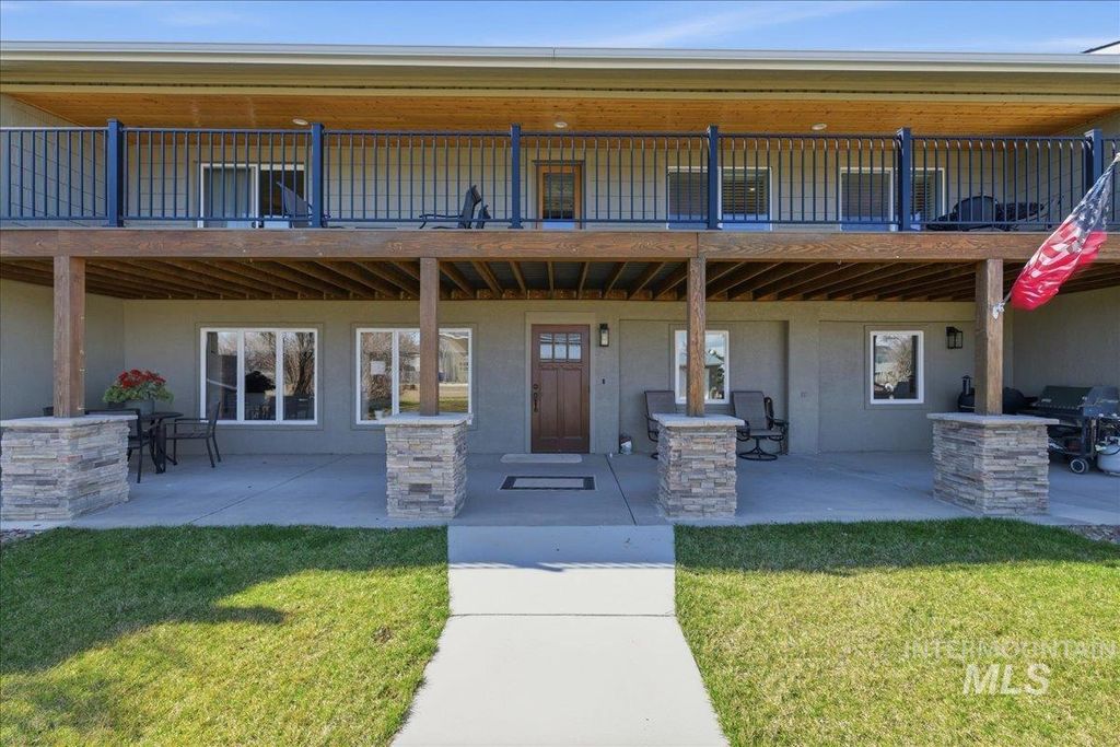 Photo of 1640 S 5th W St, Mountain Home, ID 83647 (MLS # 98977706)