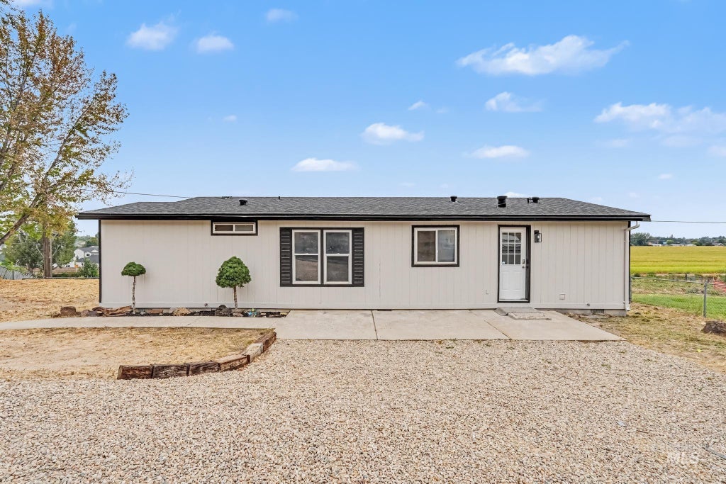 Photo of 10563 Edgeway Dr, Middleton, ID 83644 (MLS # 98999255)