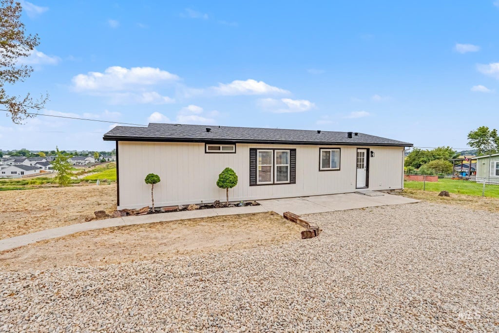 Photo of 10563 Edgeway Dr, Middleton, ID 83644 (MLS # 98999255)
