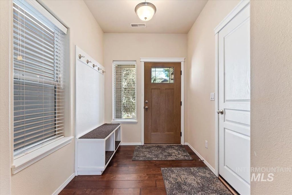 Photo of 615 S Grey Pine, Boise, ID 83709 (MLS # 99005129)