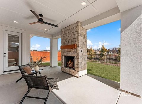 Photo of 864 N Gracie Ave #Lot 11/3, Eagle, ID 83616 (MLS # 98988189)
