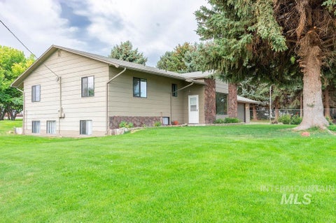 Photo of 3063 E 3400 N, Twin Falls, ID 83301 (MLS # 98998589)