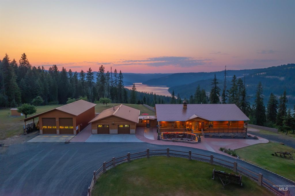 Photo of 3688 Canyon Creek Road, Orofino, ID 83544 (MLS # 98982176)