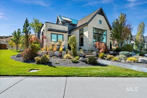 Photo of 12082 N Horse Collar Way, Boise, ID 83714 (MLS # 98965309)