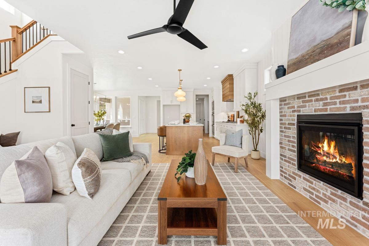 13374 N Spring Creek Way