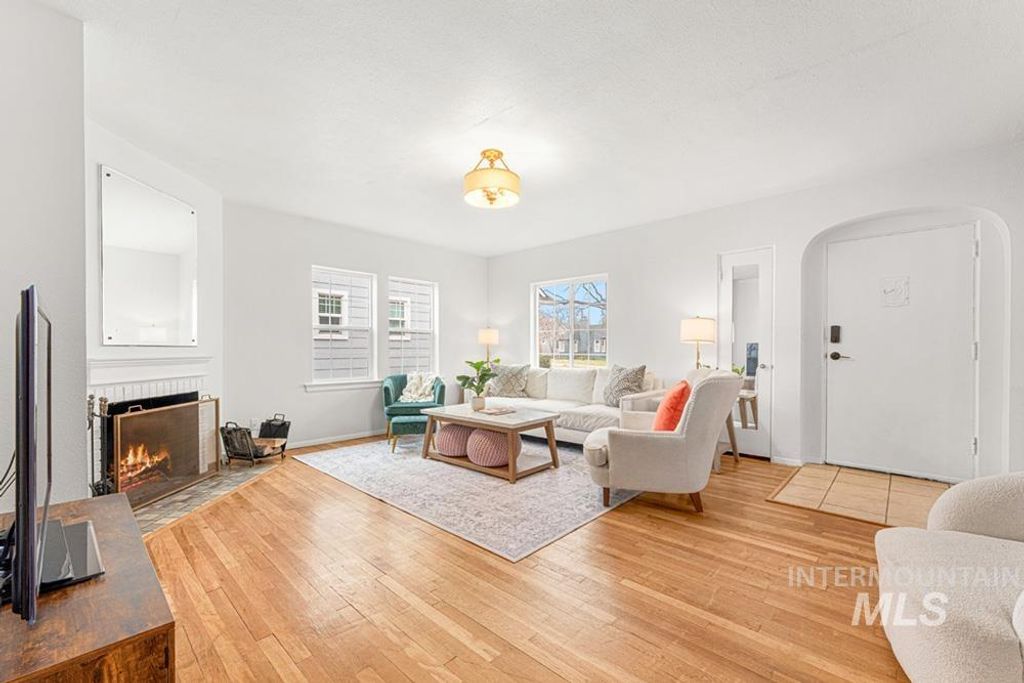 Photo of 2507 W Regan Ave, Boise, ID 83702 (MLS # 98976907)