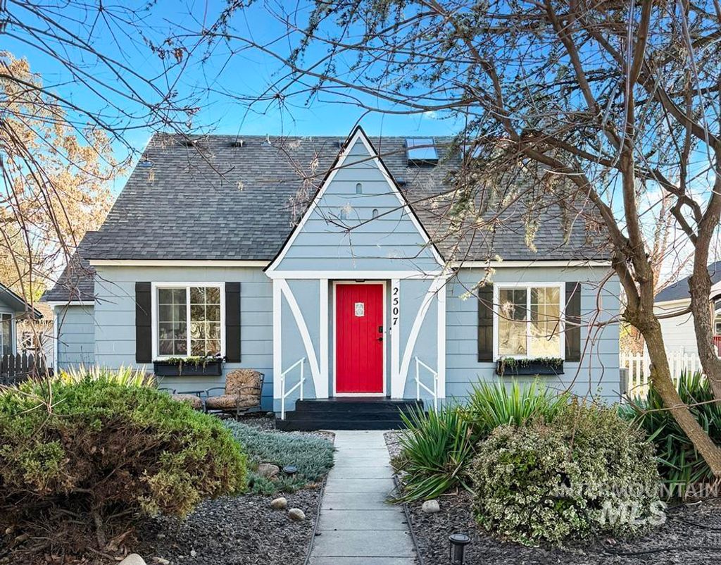 Photo of 2507 W Regan Ave, Boise, ID 83702 (MLS # 98976907)